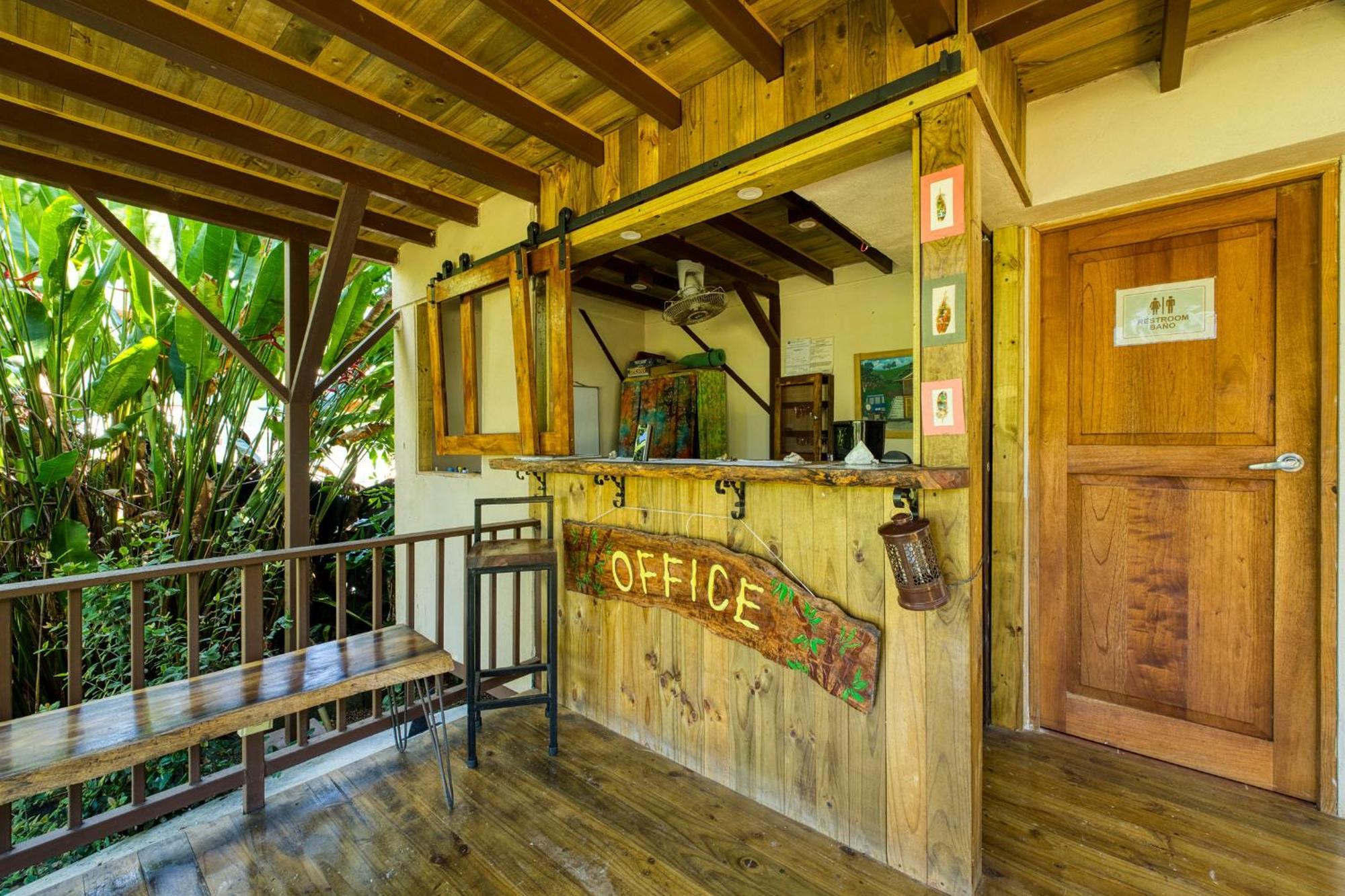 Bamboo River House And Hotel Dominical Zewnętrze zdjęcie